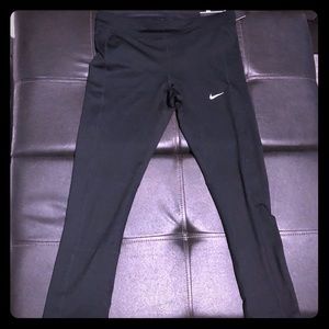 Nike essential right fit dry fit workout pants